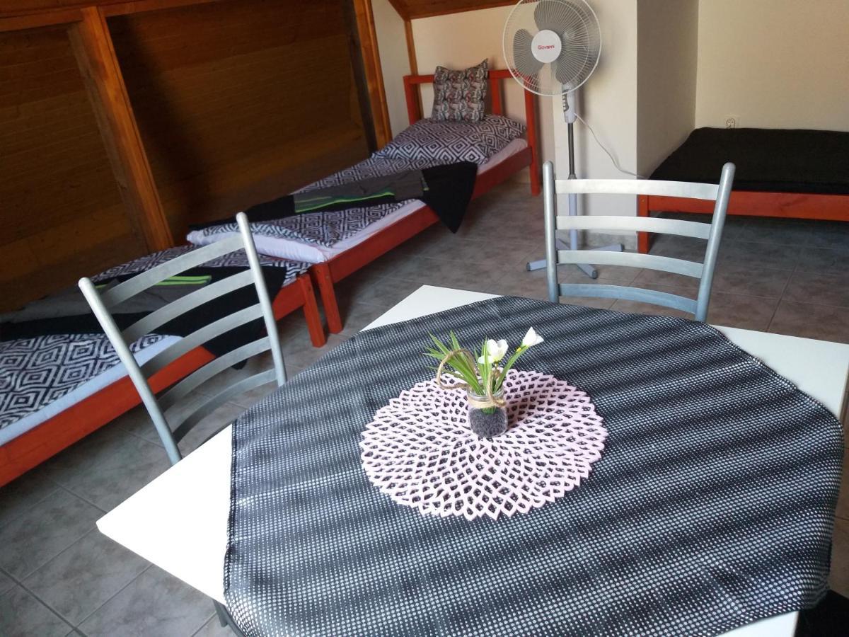 Azure House Aparthotel Keszthely Bagian luar foto