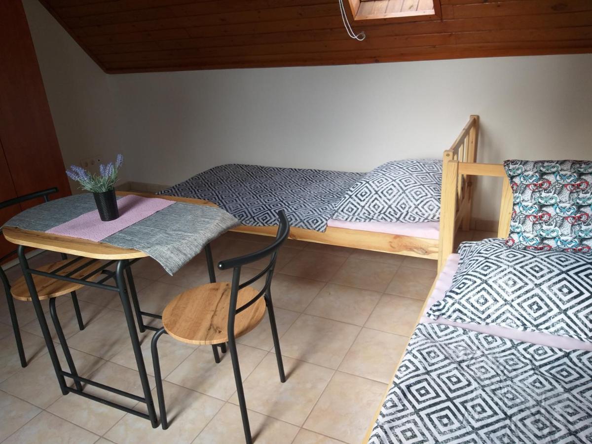 Azure House Aparthotel Keszthely Bagian luar foto
