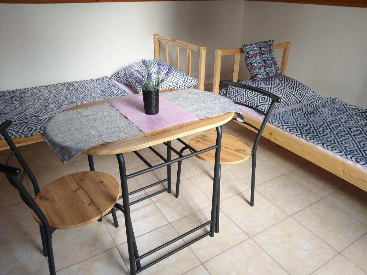 Azure House Aparthotel Keszthely Bagian luar foto