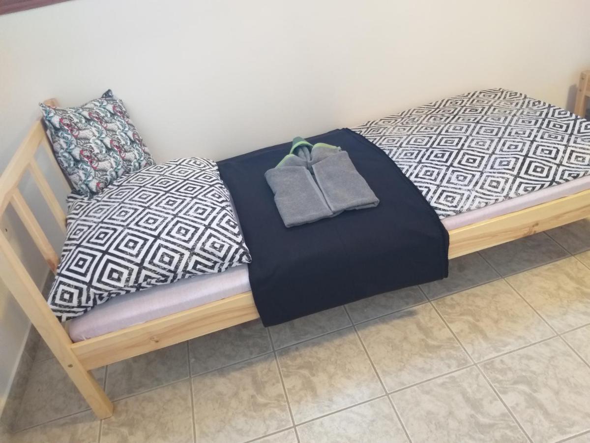 Azure House Aparthotel Keszthely Bagian luar foto